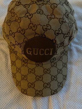 Gucci Tan Brown GG Canvas Baseball Cap with Leather Patch